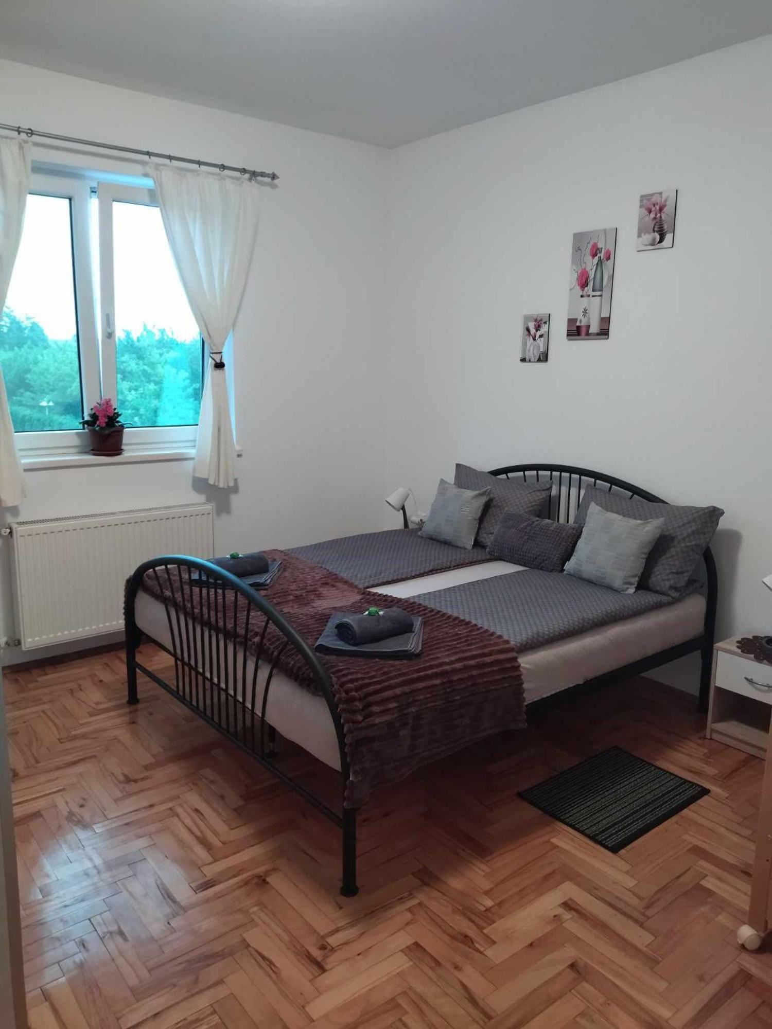 Dora Apartman Palić Exteriör bild